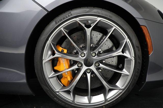 new 2025 McLaren Artura car, priced at $292,398