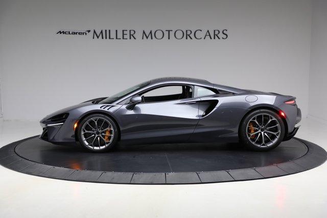 new 2025 McLaren Artura car, priced at $292,398