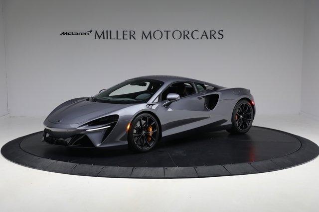 new 2024 McLaren Artura car