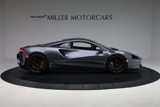 new 2024 McLaren Artura car