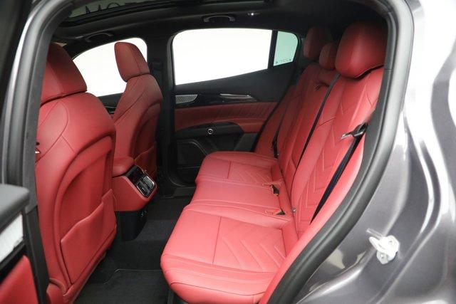 new 2025 Maserati Grecale car, priced at $86,550