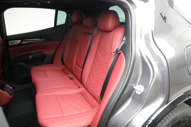 new 2025 Maserati Grecale car, priced at $86,550