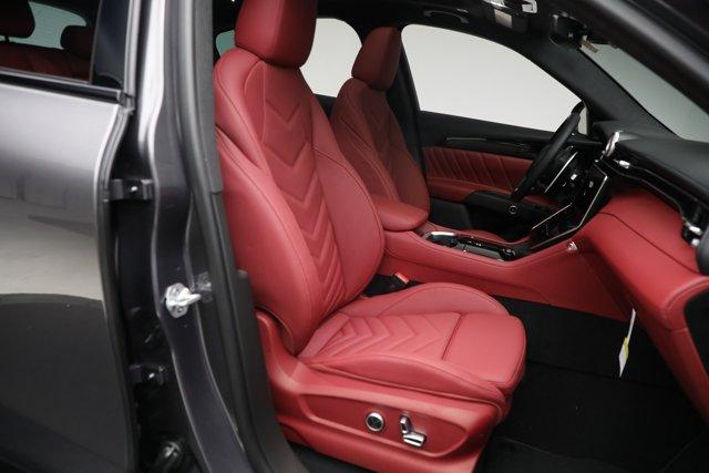 new 2025 Maserati Grecale car, priced at $86,550