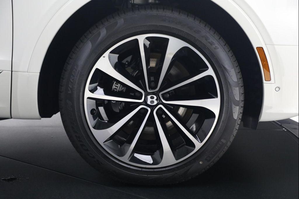 new 2025 Bentley Bentayga car, priced at $228,660