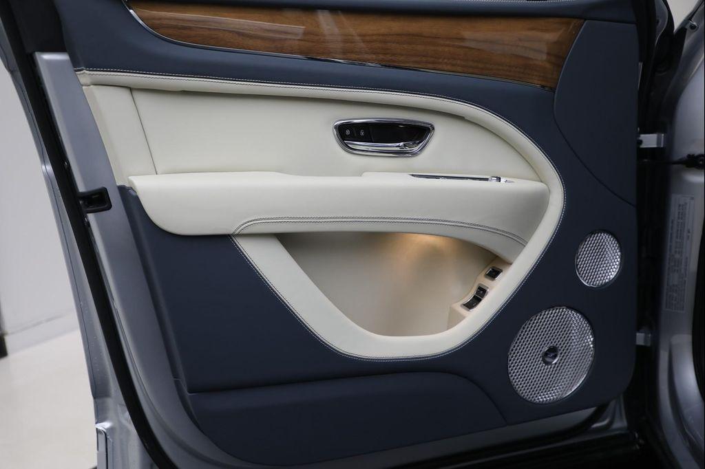 new 2025 Bentley Bentayga car, priced at $282,915