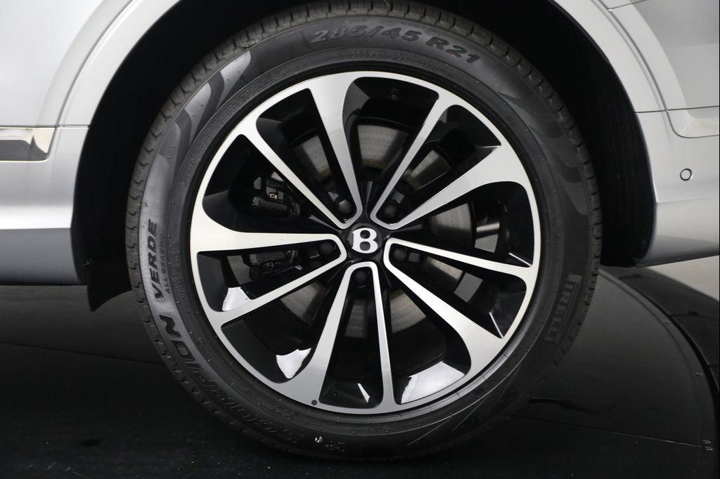 new 2025 Bentley Bentayga car, priced at $282,915