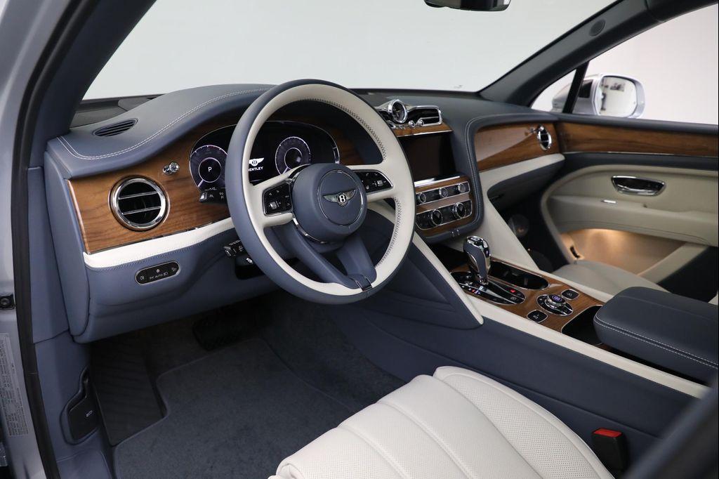 new 2025 Bentley Bentayga car, priced at $282,915