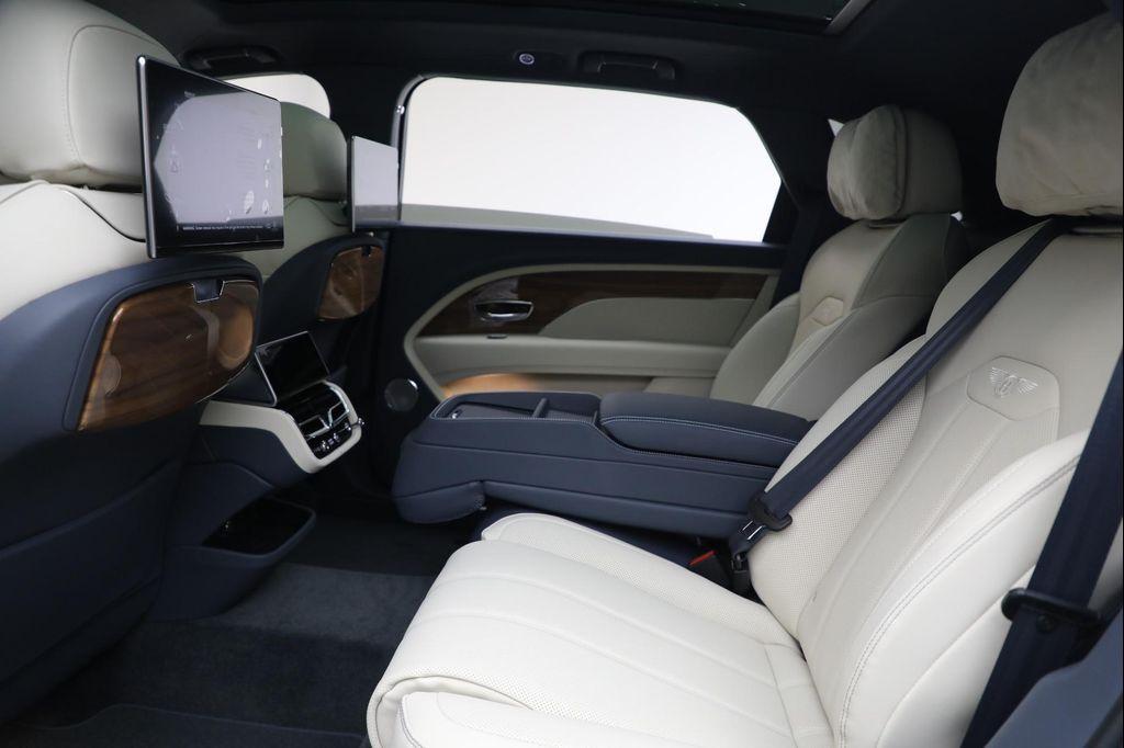 new 2025 Bentley Bentayga car, priced at $282,915