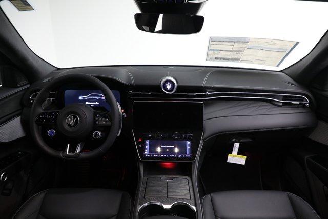new 2025 Maserati Grecale car, priced at $65,529
