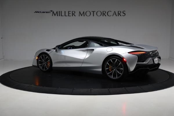 new 2023 McLaren Artura car, priced at $296,092