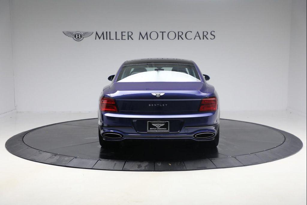 new 2025 Bentley Flying Spur car, priced at $299,900