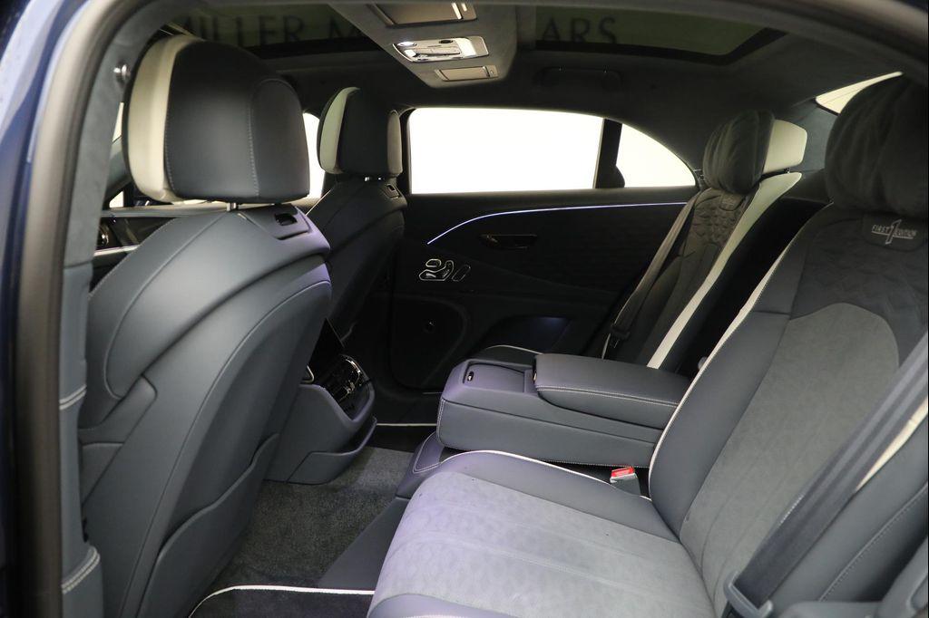 new 2025 Bentley Flying Spur car, priced at $299,900