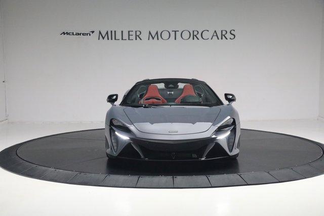 new 2025 McLaren Artura car, priced at $346,318