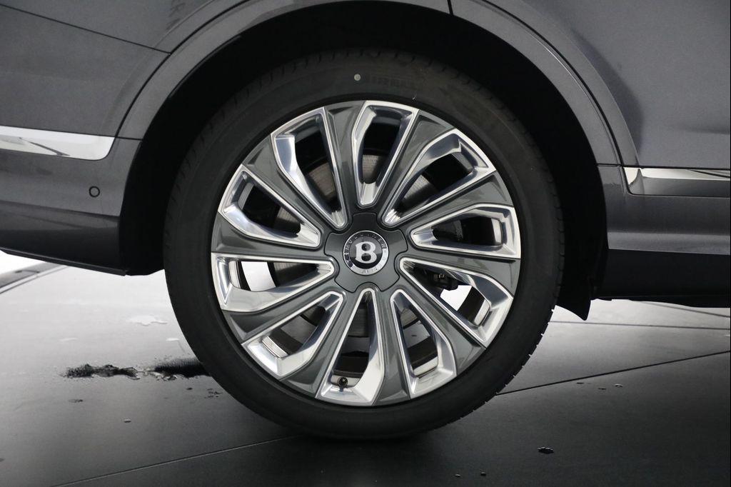 new 2025 Bentley Bentayga car, priced at $345,140