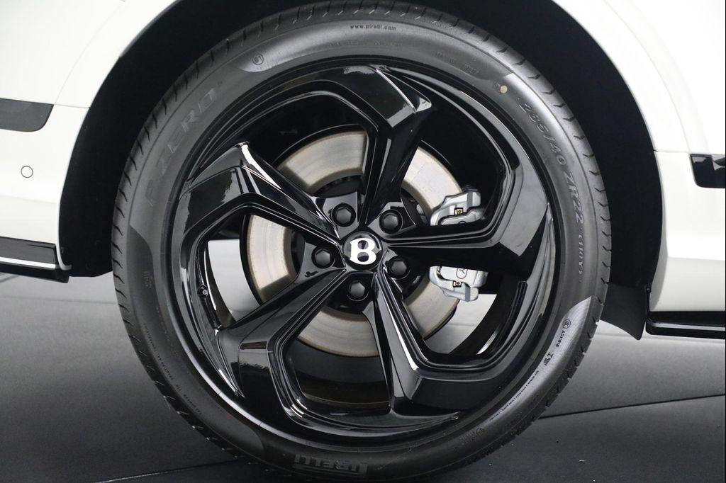 used 2025 Bentley Bentayga car, priced at $257,900