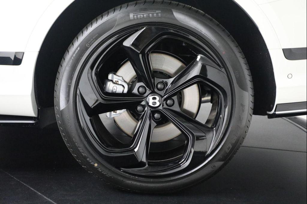 used 2025 Bentley Bentayga car, priced at $257,900