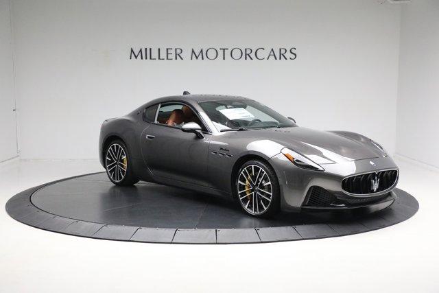 new 2024 Maserati GranTurismo car