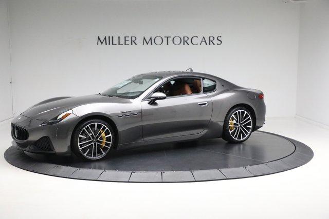 new 2024 Maserati GranTurismo car