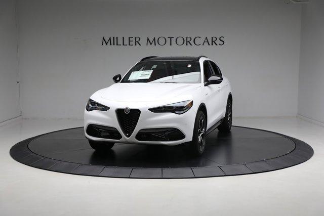 new 2024 Alfa Romeo Stelvio car