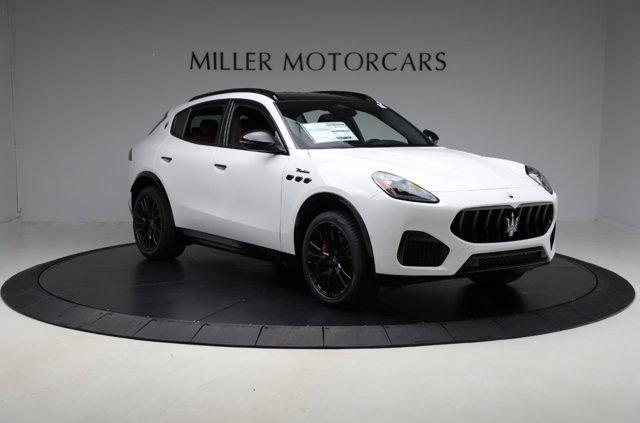 new 2025 Maserati Grecale car, priced at $74,692