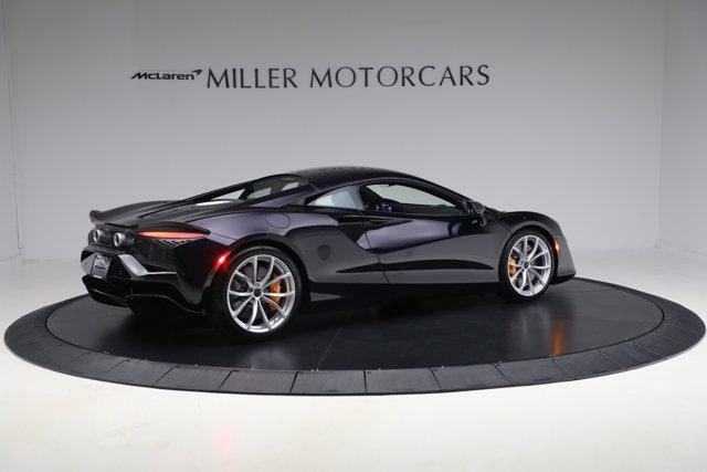 new 2025 McLaren Artura car, priced at $305,733