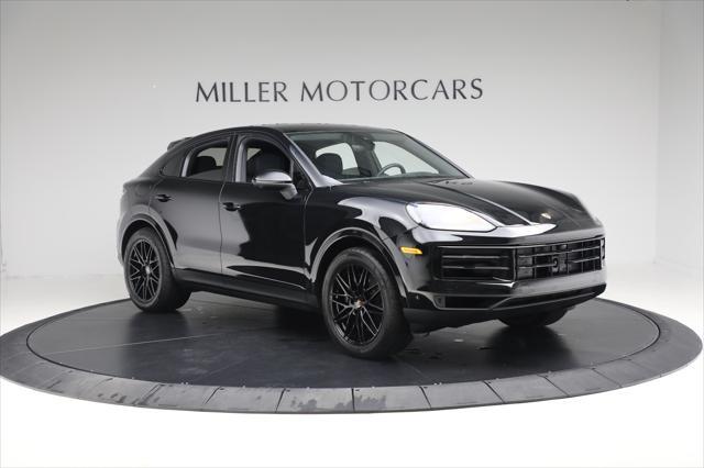 used 2025 Porsche Cayenne car, priced at $93,900