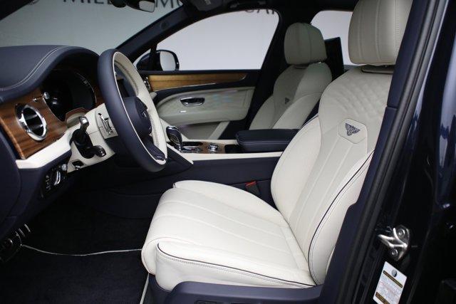 used 2023 Bentley Bentayga car