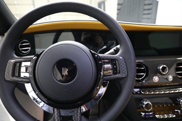 new 2025 Rolls-Royce Spectre car, priced at $561,925