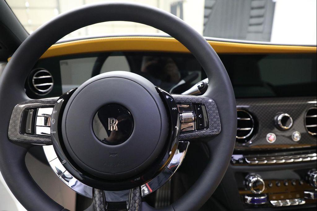 new 2025 Rolls-Royce Spectre car, priced at $561,925