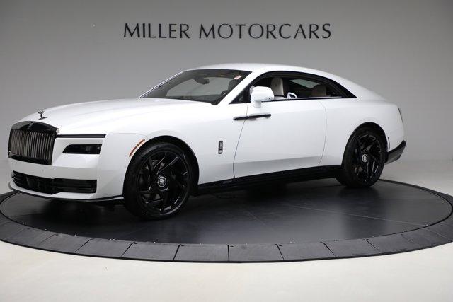 new 2025 Rolls-Royce Spectre car, priced at $561,925