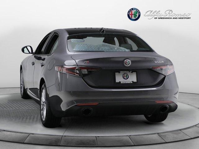 new 2024 Alfa Romeo Giulia car