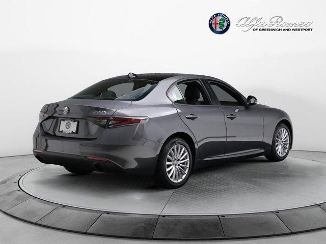 new 2024 Alfa Romeo Giulia car