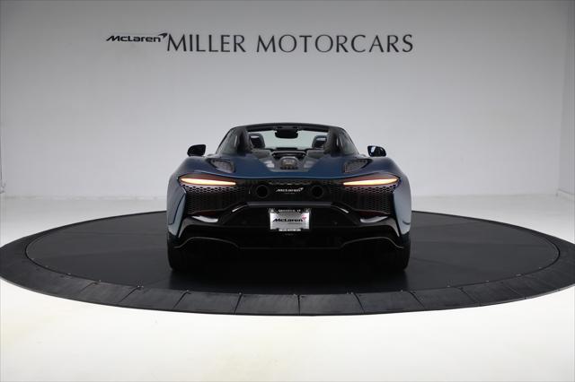 new 2025 McLaren Artura car, priced at $324,900