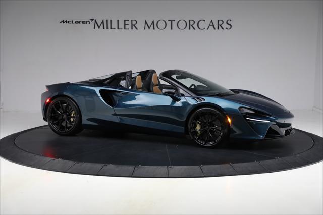 new 2025 McLaren Artura car, priced at $324,900