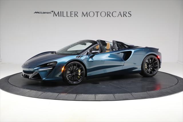 new 2025 McLaren Artura car, priced at $324,900