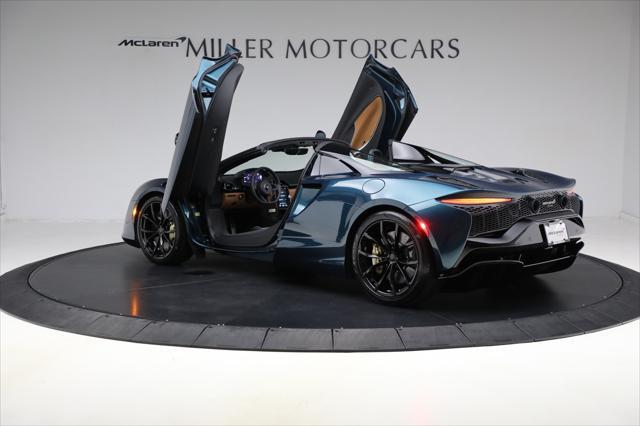 new 2025 McLaren Artura car, priced at $324,900