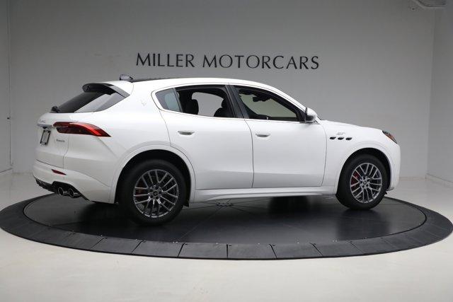 new 2024 Maserati Grecale car, priced at $72,900