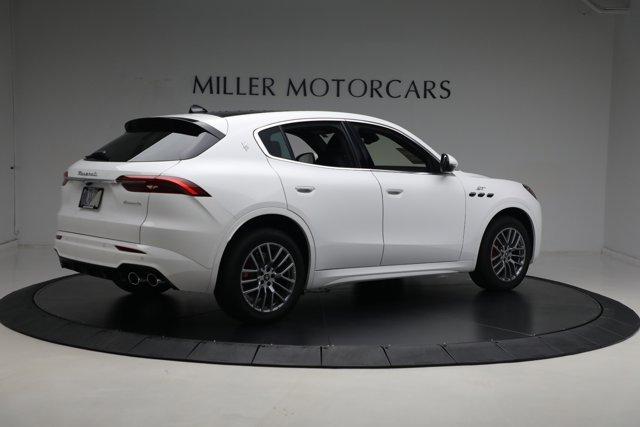 new 2024 Maserati Grecale car, priced at $72,900