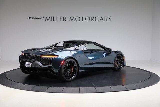 used 2025 McLaren Artura car, priced at $259,900