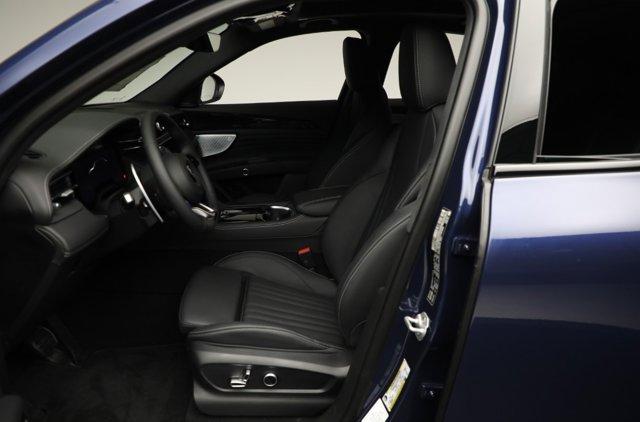 new 2025 Maserati Grecale car, priced at $68,443