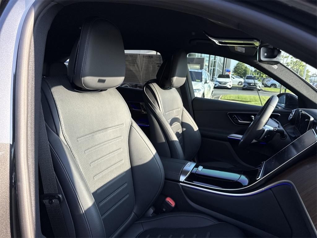 used 2025 Mercedes-Benz GLC 350e car, priced at $62,000