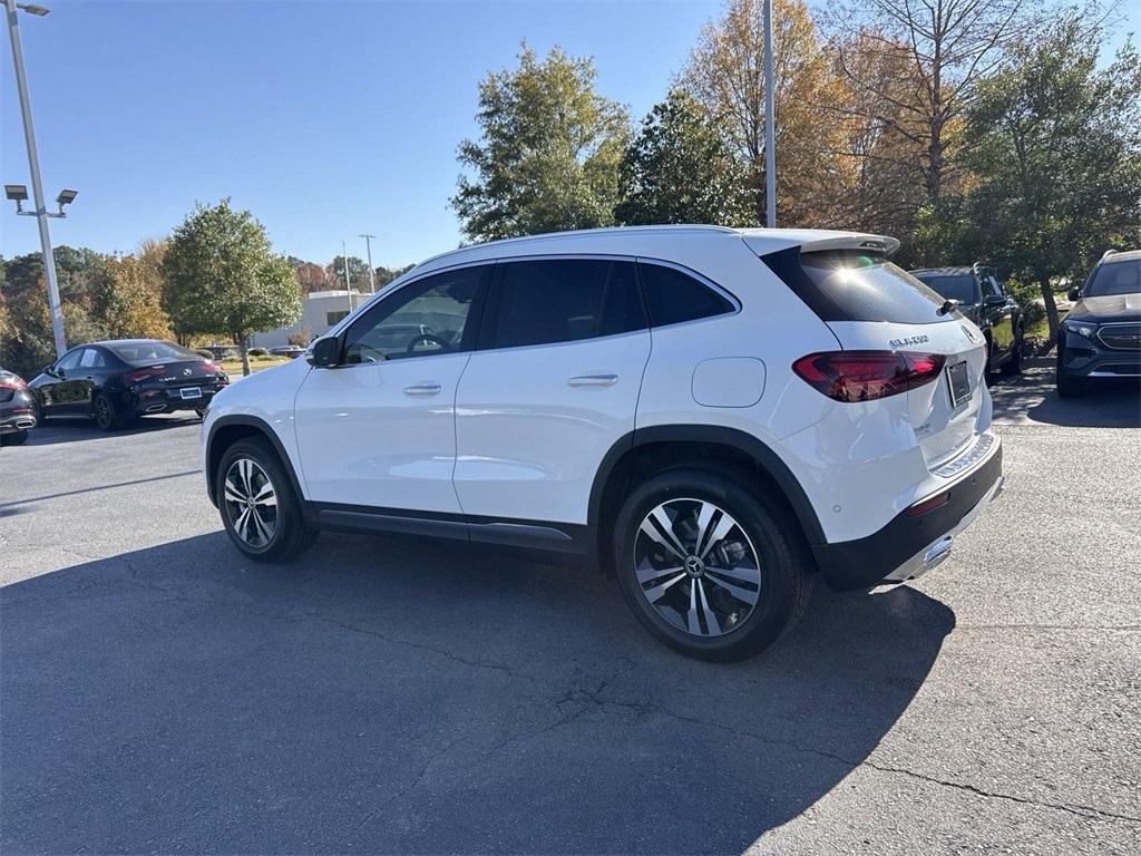 new 2025 Mercedes-Benz GLA 250 car, priced at $44,345