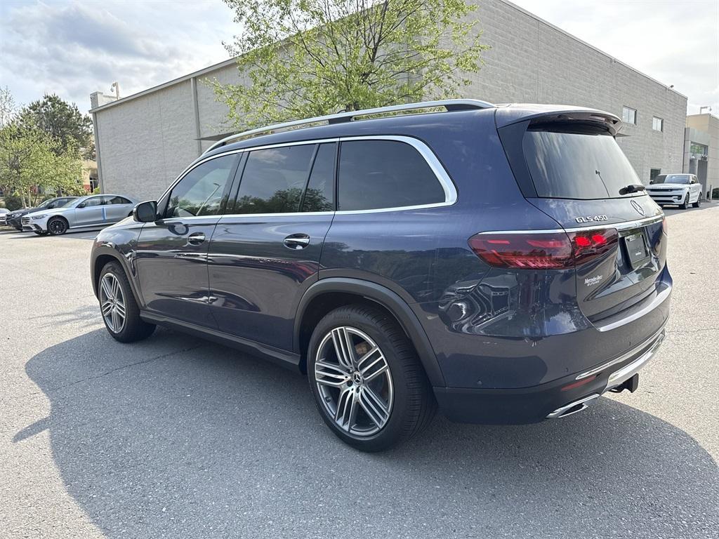 new 2025 Mercedes-Benz GLS 450 car, priced at $96,565