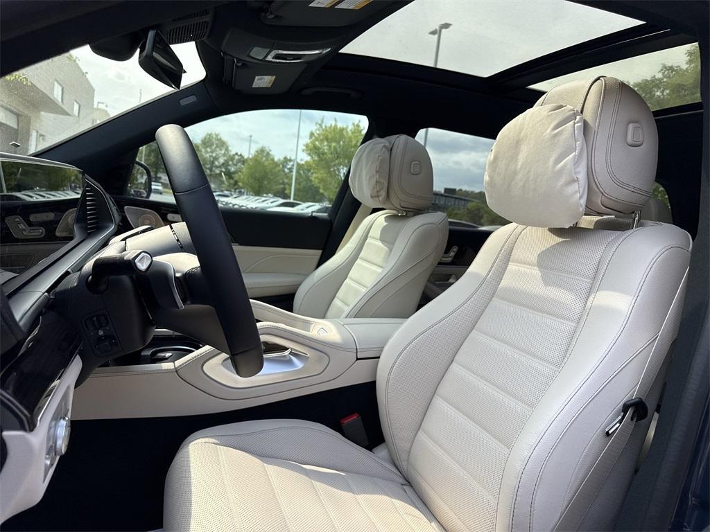 new 2025 Mercedes-Benz GLS 450 car, priced at $96,565