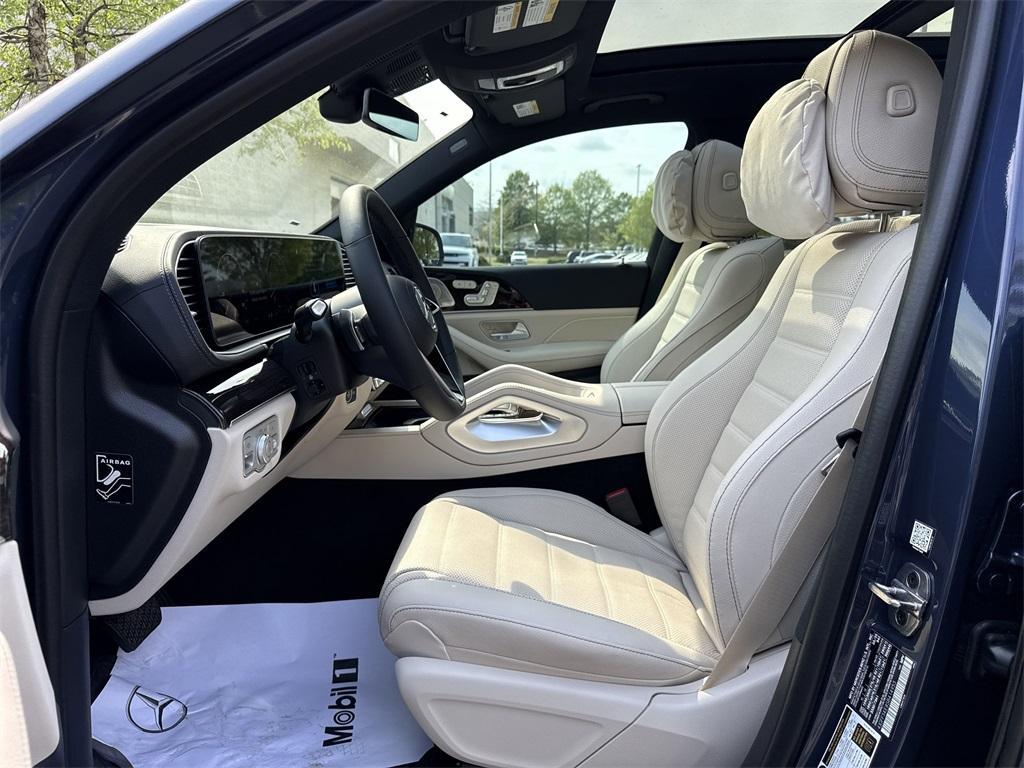 new 2025 Mercedes-Benz GLS 450 car, priced at $96,565