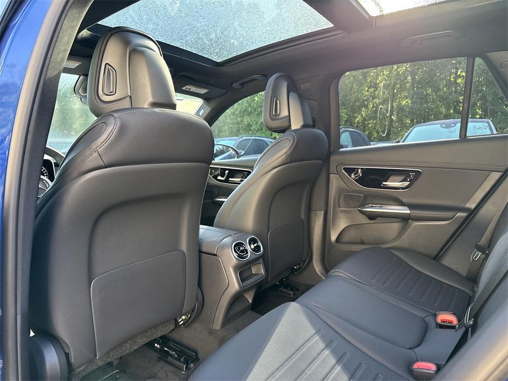 new 2025 Mercedes-Benz GLC 350e car, priced at $69,185