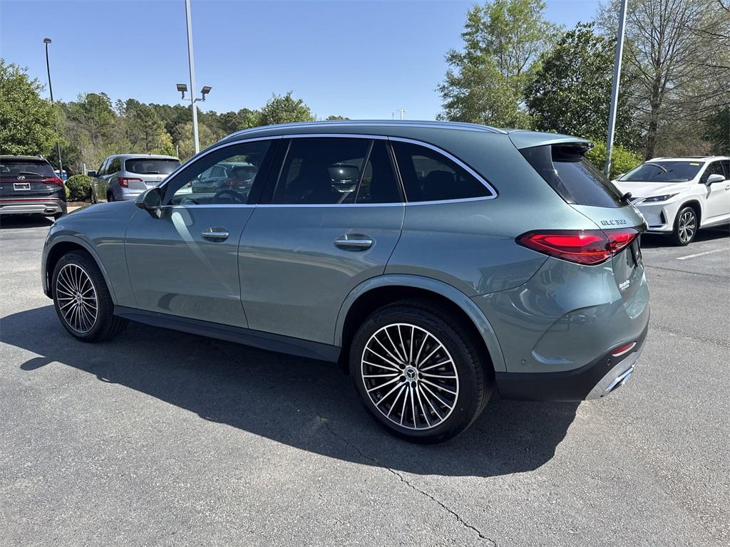new 2025 Mercedes-Benz GLC 300 car, priced at $59,465
