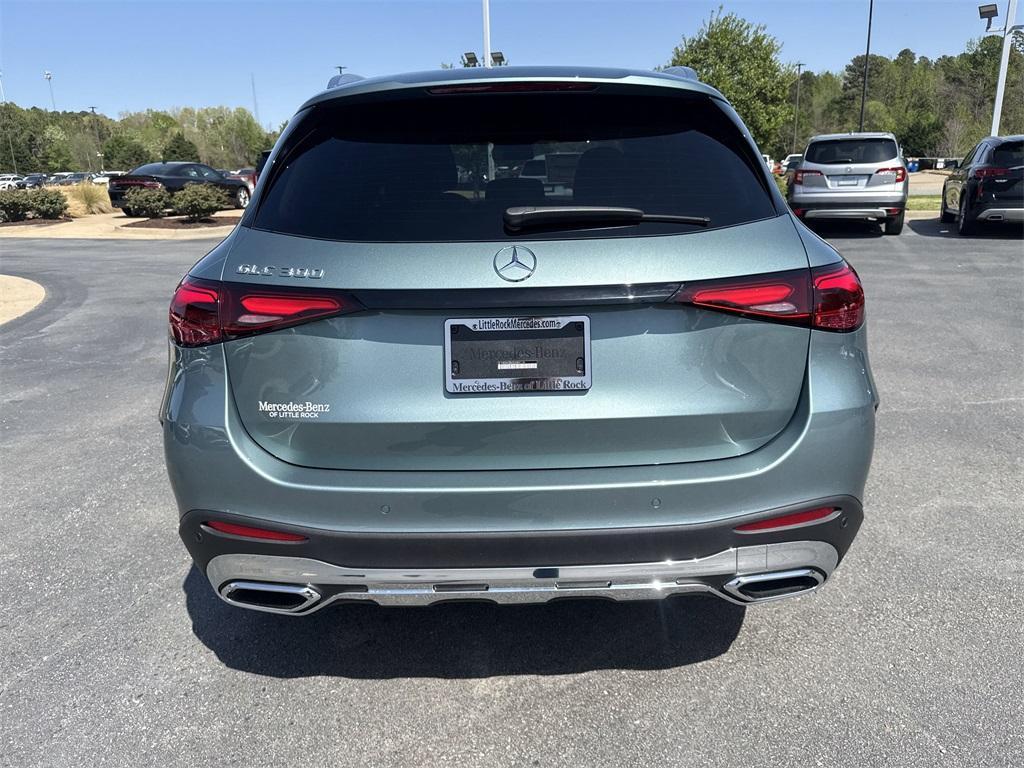 new 2025 Mercedes-Benz GLC 300 car, priced at $59,465