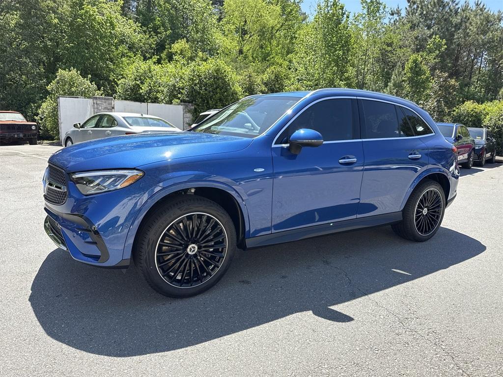 new 2025 Mercedes-Benz GLC 350e car, priced at $66,400