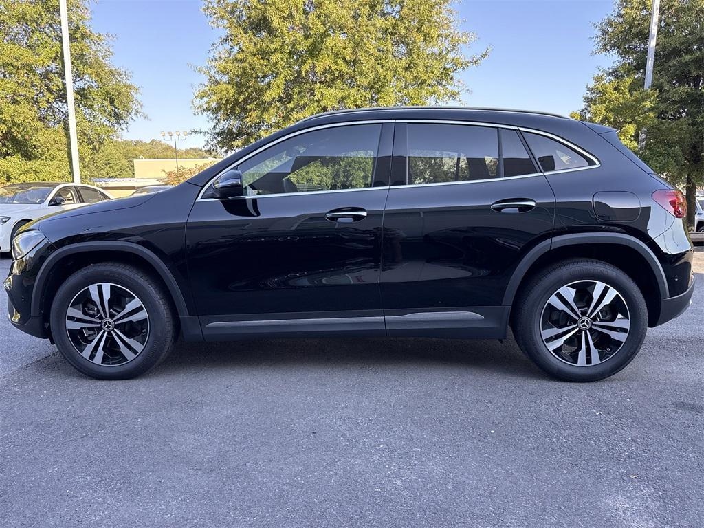 used 2025 Mercedes-Benz GLA 250 car, priced at $43,900